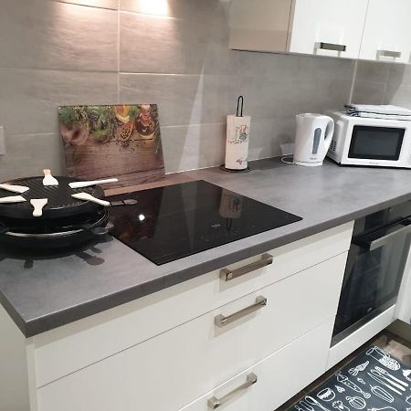 Appartement Cosy Et Chaleureux Lons-le-Saunier Buitenkant foto